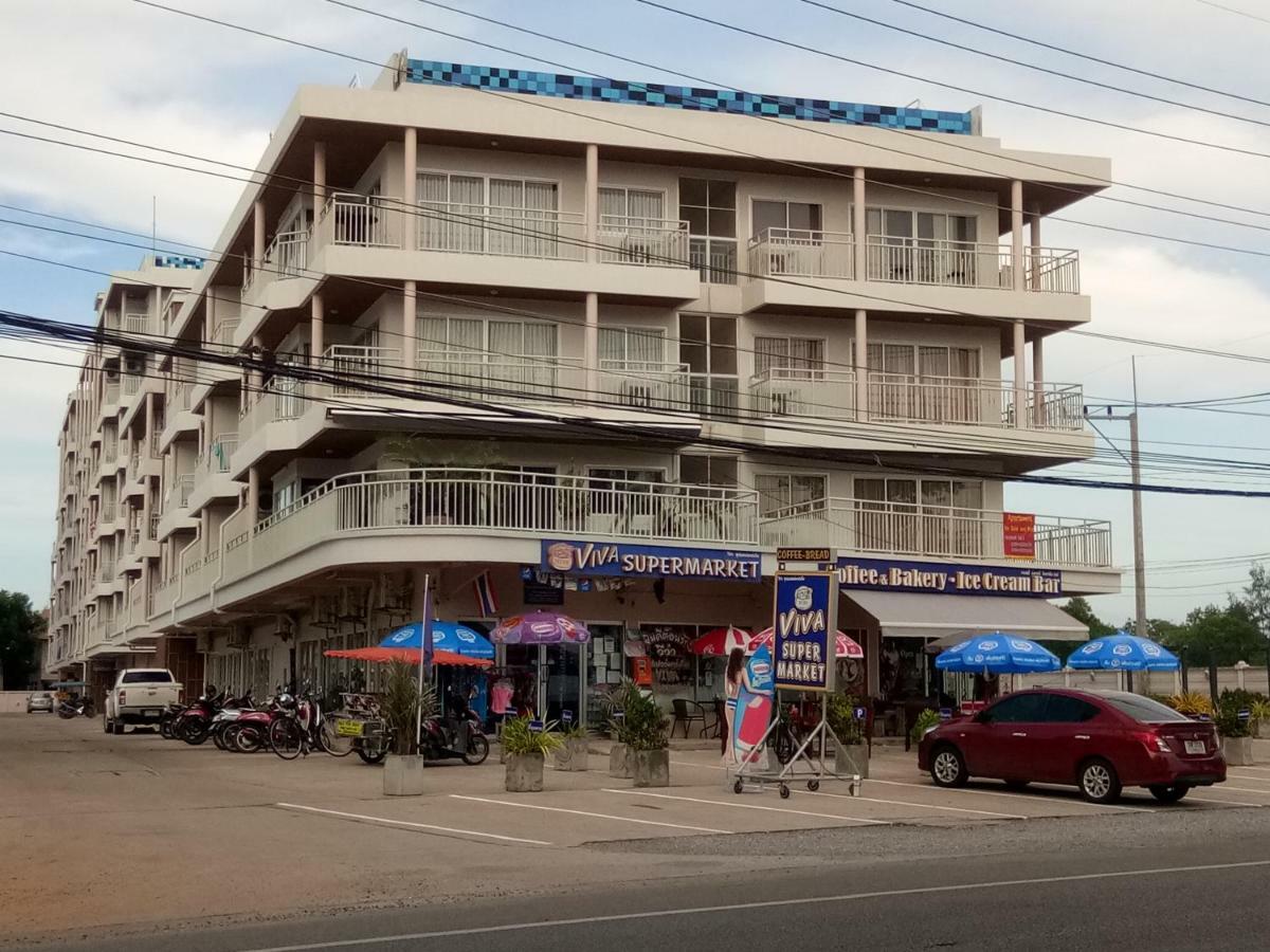 Grandbeach Condo By Malai Rayong Exterior photo