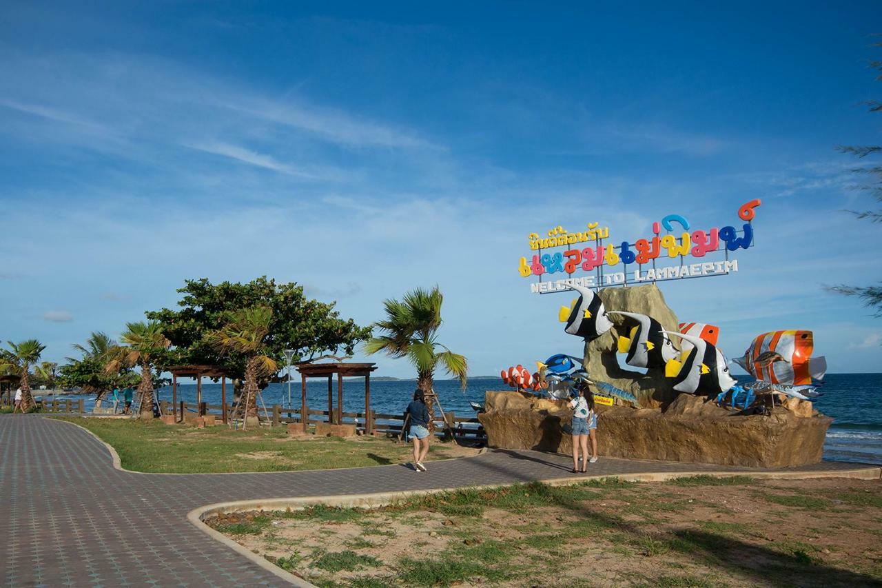 Grandbeach Condo By Malai Rayong Exterior photo